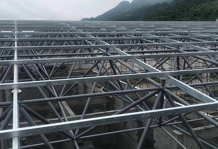 湘西仁怀冠英学校艺体楼网架